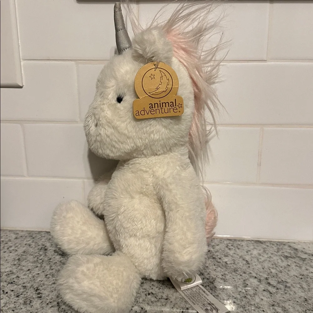 Animal Adventure White Unicorn‎ with pink mane